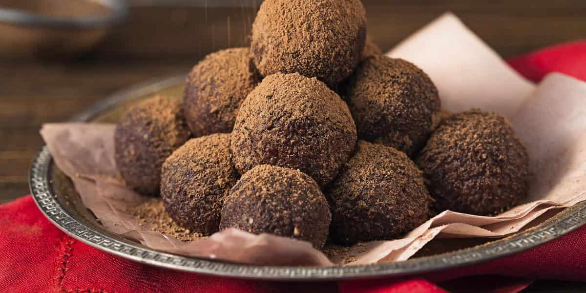 Trufas 13 receitas irresistíveis para quem ama chocolate Receitas Nestlé