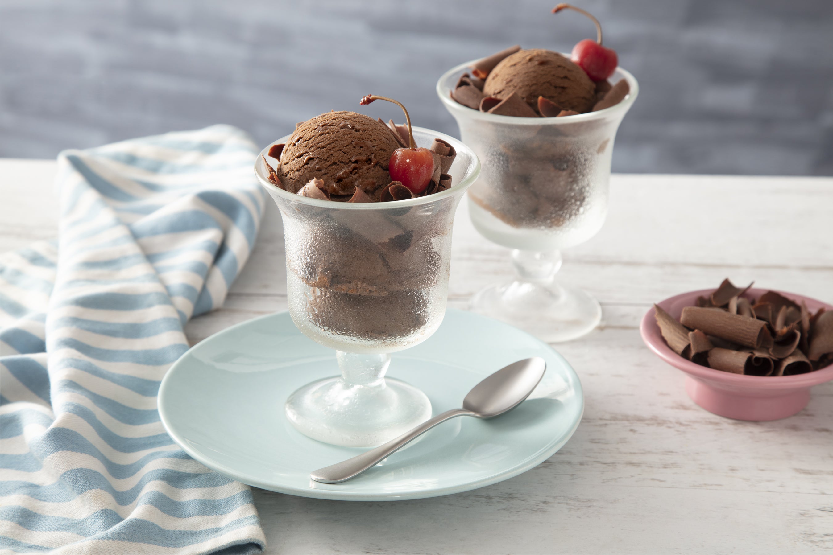 BOLO DE CHOCOLATE CASEIRO ( FAÇA E VENDA ) com CozinhandoComNane :) 