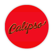 Um círculo vermelho com o logotipo de Biscoito Calipso Nestlé na cor azul marrom.