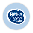 Um círculo azul claro com outro círculo azul em tom escuro com o logotipo de Creme de Leite Nestlé na cor branco.