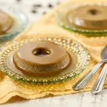 mini-pudim-lungo-de-colher-receitas-nestle