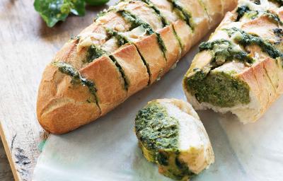 pao-alho-pesto-espinafre-receitas-nestle