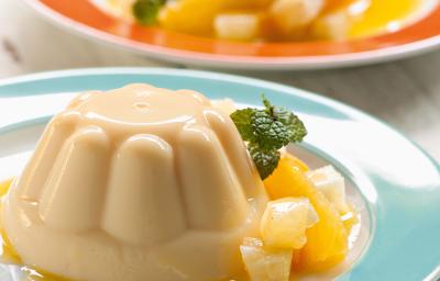 flan-iogurte-maracuja-frutas-receitas-nestle